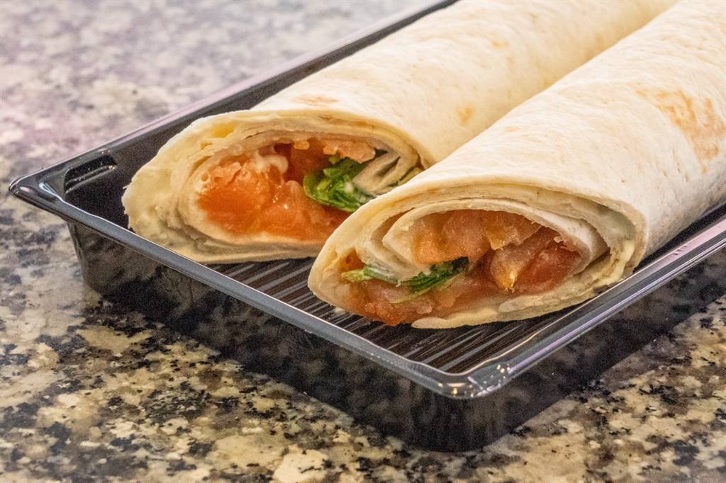 Wraps met zalm, bereid door De Visfuik